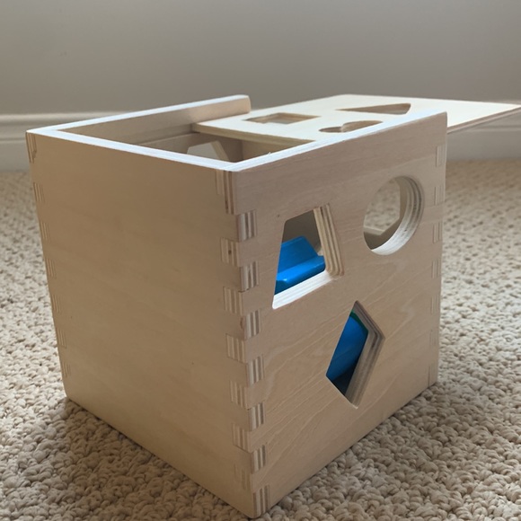 Melissa & Doug Shape Sorting Cube - Classic Wooden Toy With 12 Shapes - Picture 4 of 7